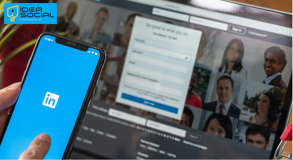LinkedIn Premium vs. LinkedIn Recruiter Lite